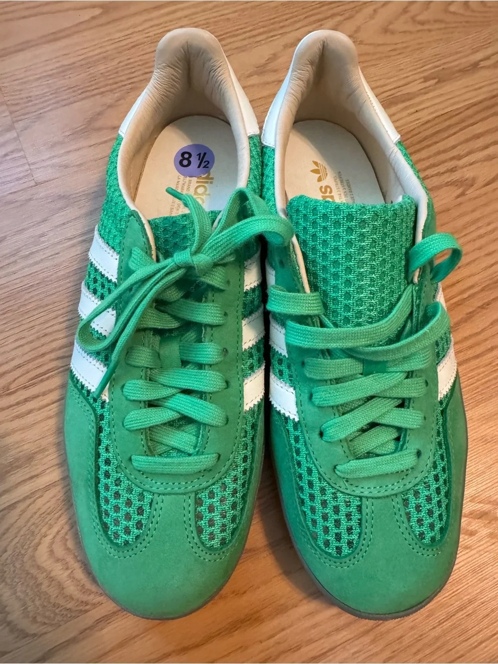 adidas Originals Gazelle Indoor - Green - Mens 8.5 Women’s 9.5